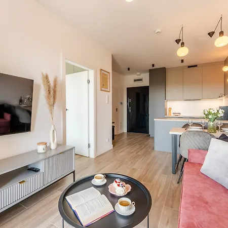 407 Morskich Opowiesci Przy Plazy - Perlowa Przystan -