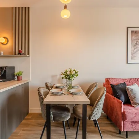 407 Morskich Opowiesci Przy Plazy - Perlowa Przystan - Sianożęty